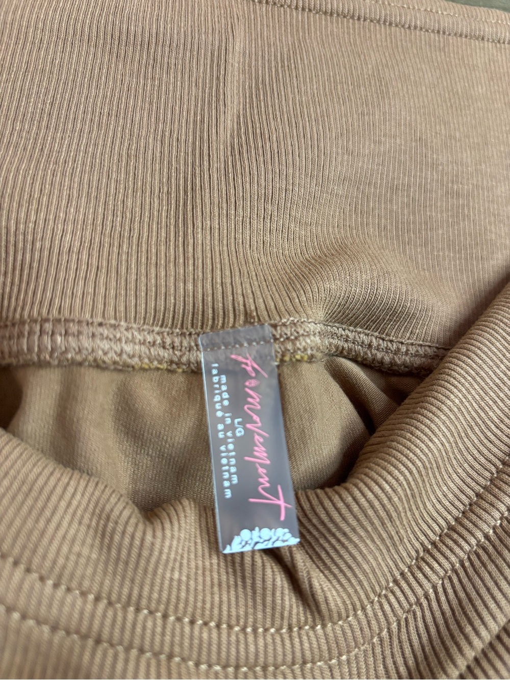 FP Movement by Free People Movement Harlem Hot Shot Shorts size L Active - Picture 4 of 8
